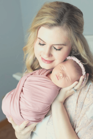 The Complete Guide to Breastfeeding for New Moms