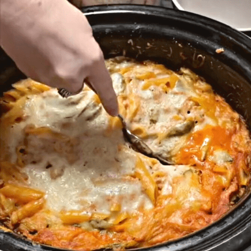 Cheesy Crockpot Penne Pasta (Gluten-Free Option)