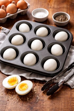 Baked eggs in muffin tin